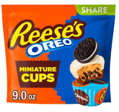Reese's Oreo Milk Chocolate and White Creme Peanut Butter Miniature Cups Share Pack, 9.0 oz